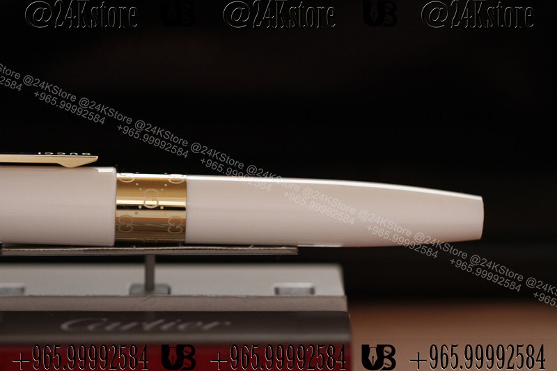 GucciGoldPen4.jpg