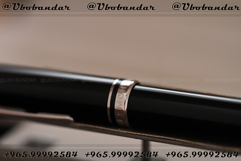 MontblancblackPen12.jpg