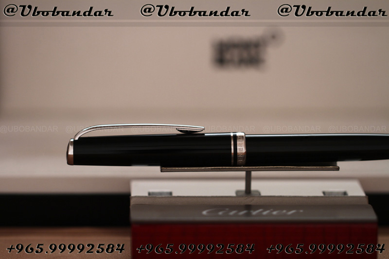 MontblancblackPen5.jpg