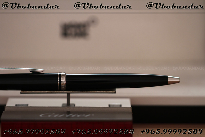 MontblancblackPen6.jpg